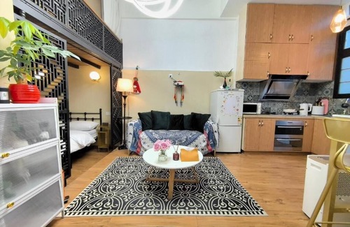 Huaihai Road Commercial Area Bed & Breakfast | Shanghai Hills & Zinn Happy Family Bnb