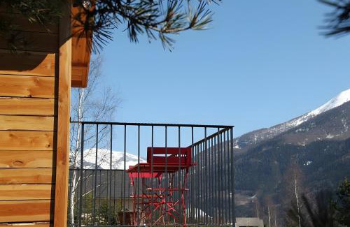 Saint-Jean-Saint-Nicolas Ski Chalet | Shangri La