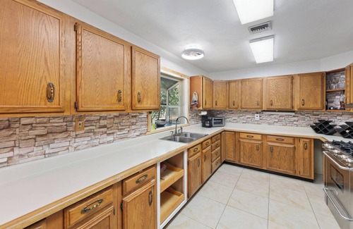 Mount Laguna House | Shangri-La Mountain Retreat in Mount Laguna San Diego - Sleeps 12