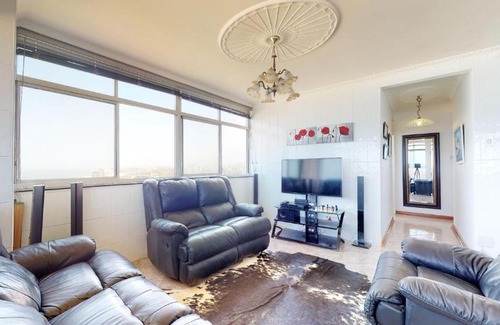 Doonside Apartment | Shangri-La Penthouse View