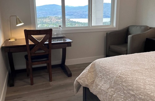 Shannon Lake Bed & Breakfast | Shannon Heights B&B