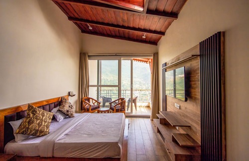 Bhimtal Hotel | Shanti Kunjj