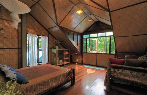 Chalong Hotel | Shanti Lodge Phuket