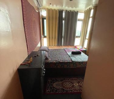 Tapovan House | Shanti Shanti Ganga View