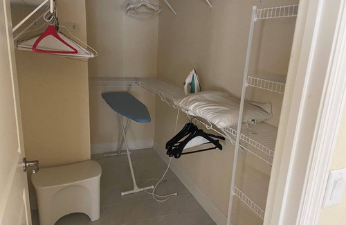Tavares Condo | Shantiniketan H 5 /2705 /50 minutes to the Disney 2 mile to down town Tavares.