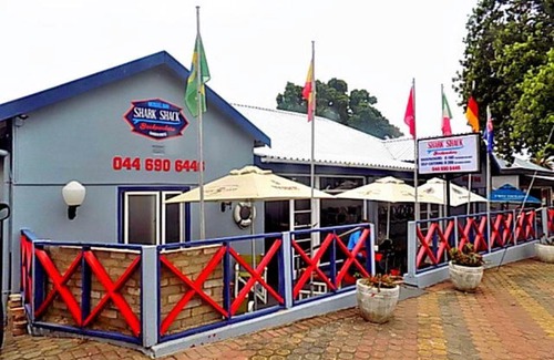 Mossel Bay Hotel | Shark shacks
