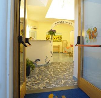 Amalfi Hotel | Sharon House