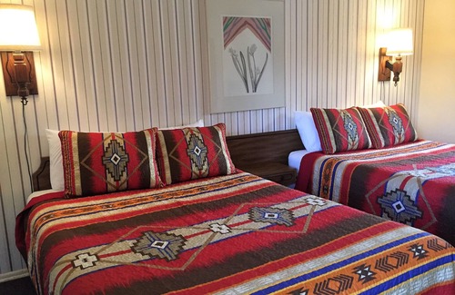 Wells Hotel | Sharon Motel