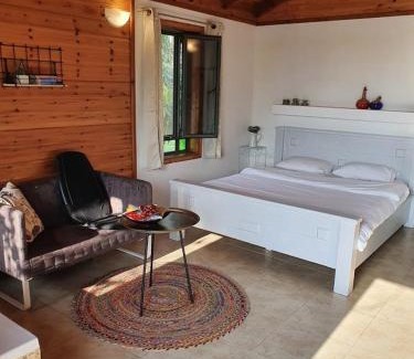 Livnim Cabin | Sharvit Hakesem