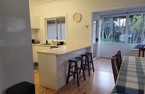 Shoal Bay House | Shatzie's Shoal Bay Beach House