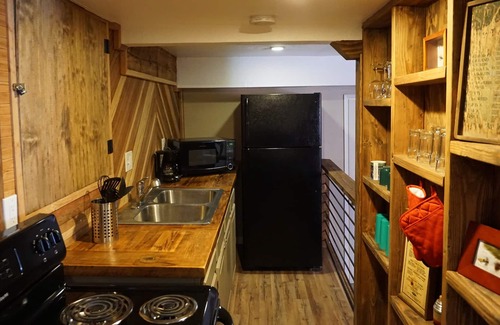 Shaver Lake Hotel | Shaver Lake Village Hotel