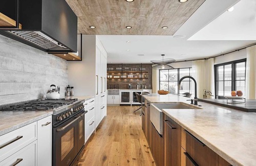 Shawnigan Lake House | Shawnigan Lakefront Luxury Retreat