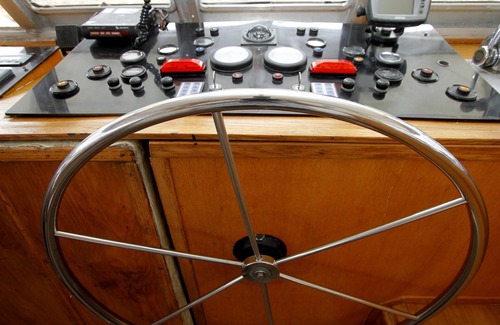 Jozini Boat Rental | Shayamanzi Houseboats