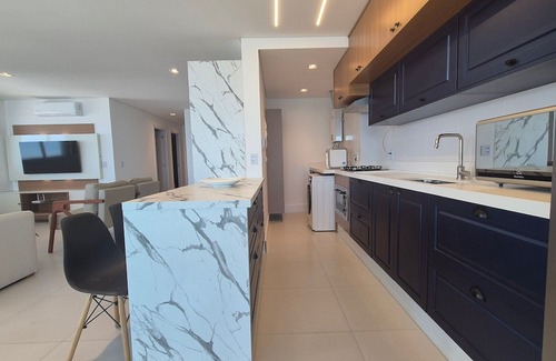 Itacolomi Apartment | SHC - Condominium With Pool 50m From the Beach in Picarras