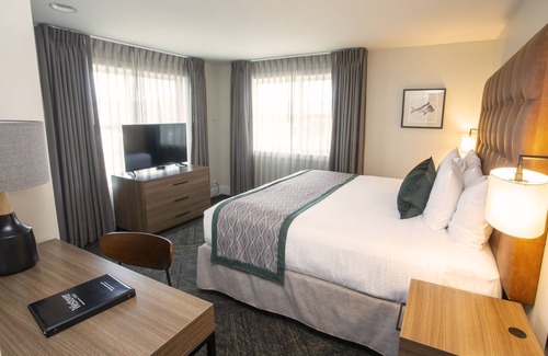 Lincoln City Hotel | Shearwater Inn