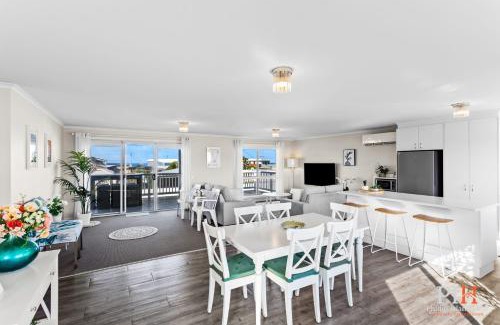 Sunderland Bay House | Shearwater Ocean Views