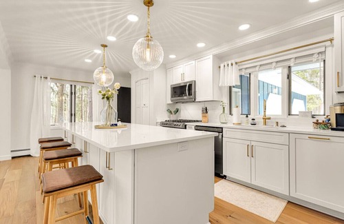 Sheboygan House | Sheboygan Chalet | Nature, Arcade, Sauna & Hot Tub
