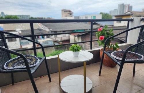 Nong Chaeng House | Sheikh Stay In Hostel