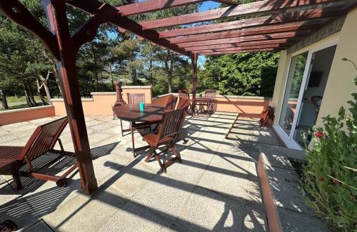 Gwbert House | Sheko Annex