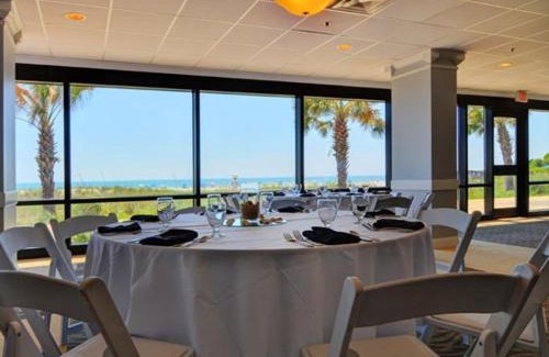 Shell Island Resort | Shell Island Resort - All Oceanfront Suites