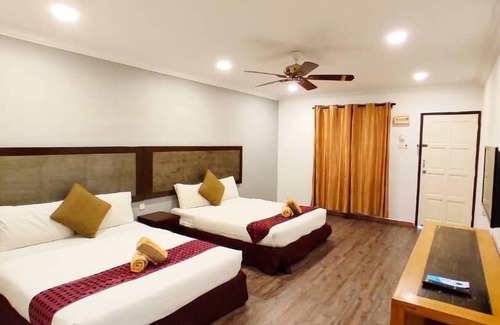 Lubok Buaya Hotel | Shell Out Cenang Beach Resort