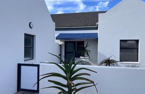 Shelley Point House | Shelley Shores