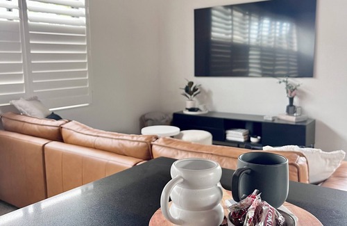Shellharbour House | Shellharbour Village Stay | Beach & Sauna