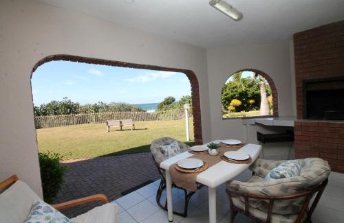 Shelly Beach Apartment | Shelly De La Mer 5