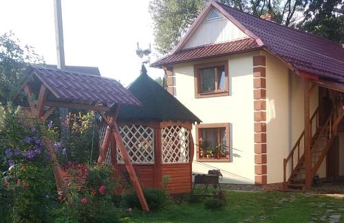 Mykulychyn House | Shelter Pid Lypamy