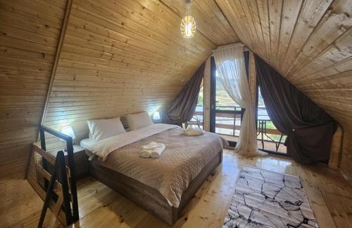 Kazbegi Hotel | Shelva-შალე