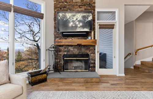 Nellysford House | Shenandoah Ridge 02 with Wintergreen Advantage