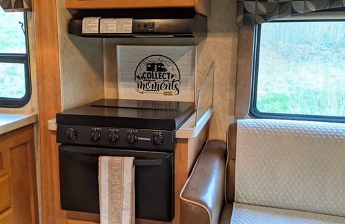 New Market House | Shenandoah Valley Sightseer (set up at our farm)