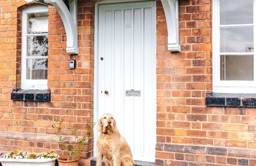 Bridgnorth Cottage | Shepherd's Cottage