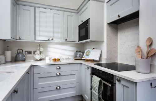 Usk House | Shepherd's Cottage