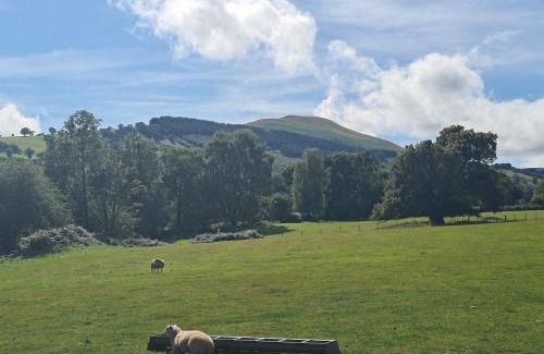 Llanfihangel Tal-y-llyn House | Shepherd's Hut in heart of the Brecon Beacons