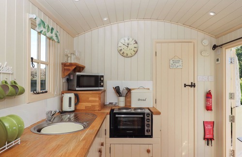 Crediton Cottage | Shepherds Joy