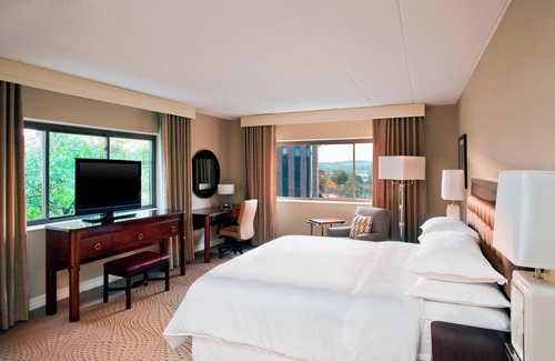 Framingham Hotel | Sheraton Framingham Hotel & Conference Center