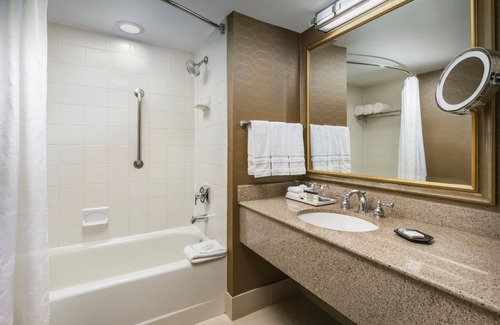 Frazer Hotel | Sheraton Great Valley Hotel
