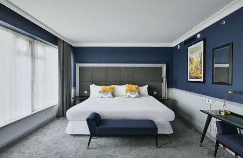 Heathrow Villages Hotel | Sheraton Heathrow Hotel