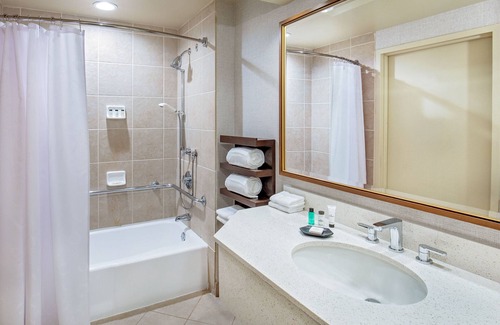 Nashville Hotel | Sheraton Music City Nashville Airport