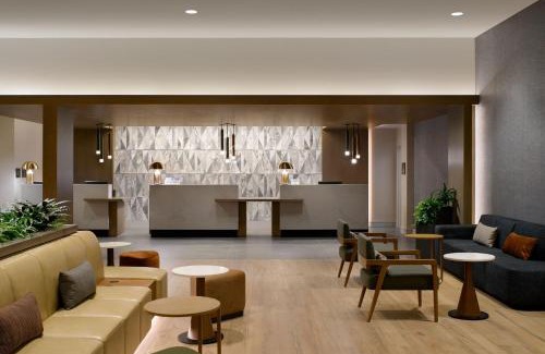 Anaheim Resort Hotel | Sheraton Park Hotel at the Anaheim Resort