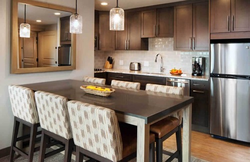 Steamboat Springs Villa | Sheraton Steamboat 2 Bdrm Villa Mar. 9th-16th; Ski In/Out, Full Kitchen, Sleep 6