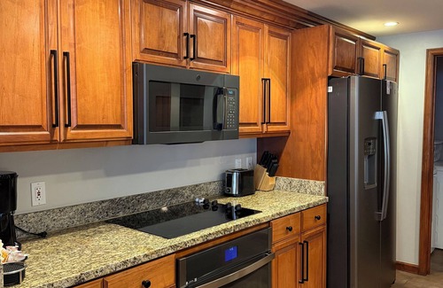 Steamboat Springs Villa | Sheraton Steamboat 2br, 2 ba. Morningside Villa SKI IN, SKI OUT. New Year's Week