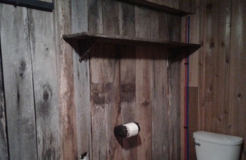 Wellston Cabin | SHERIFF OFFICE at Possu. Hollow cabins
