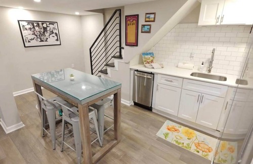 Petworth Apartment | Sherman Circle Style ~ Family Friendly