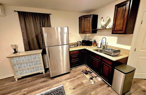 Sherman Oaks House | Sherman Oaks Cozy Guest House