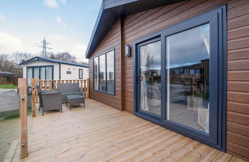 Carnforth Ski Chalet | Sherwood 29 is a stunning lodge, extremely modern and perfect for the whole family.