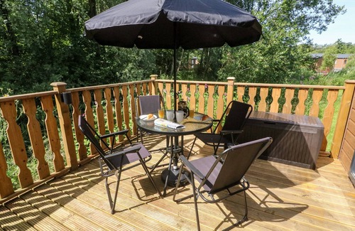 South Lakeland Leisure Village Cottage | Sherwood 34
