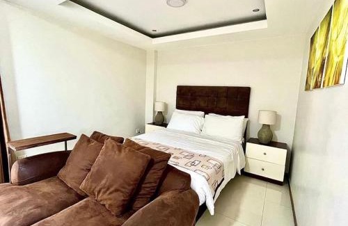 Malabanias Apartment | Sheryll Escapes - 203 La Grande, classy studio with hotel amenities!