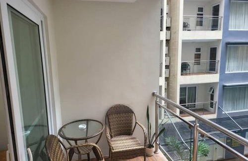 Malabanias Apartment | Sheryll Escapes - 218 La Grande, modern studio with hotel amenities!
